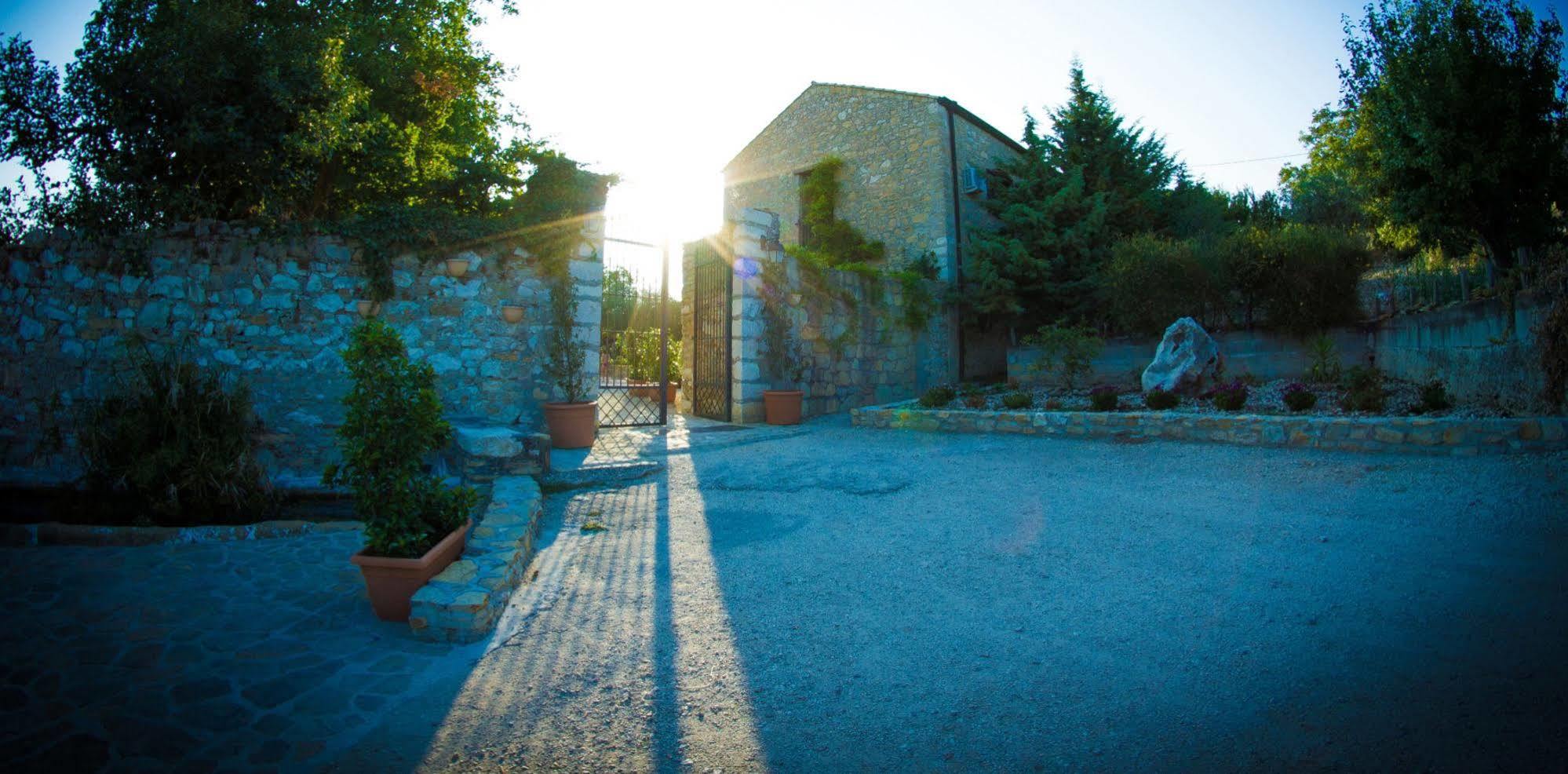 Sant'agata Casa de Campo Piana Degli Albanesi