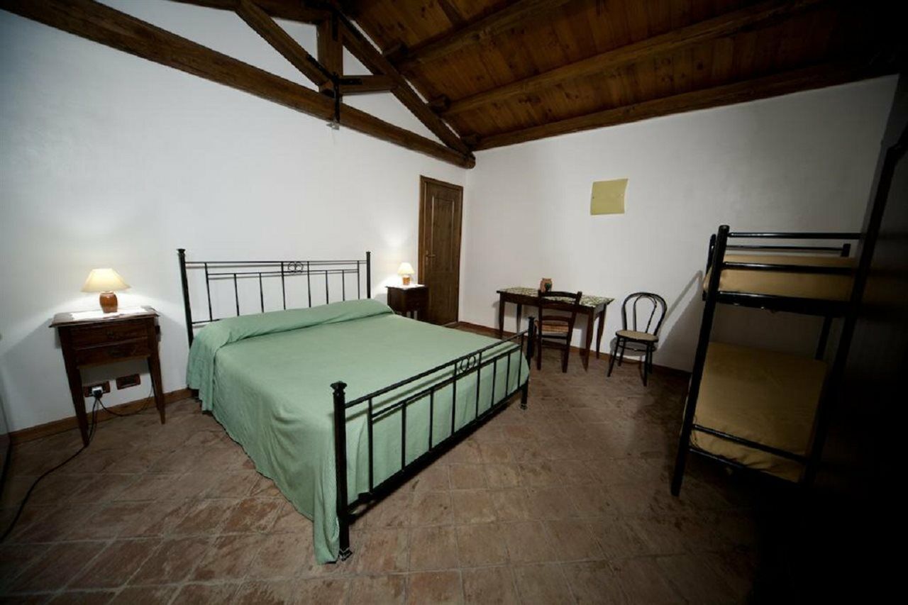 Sant'agata Casa de Campo Piana Degli Albanesi