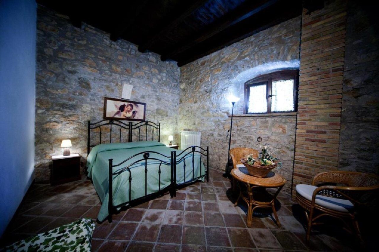 Sant'agata Country house *